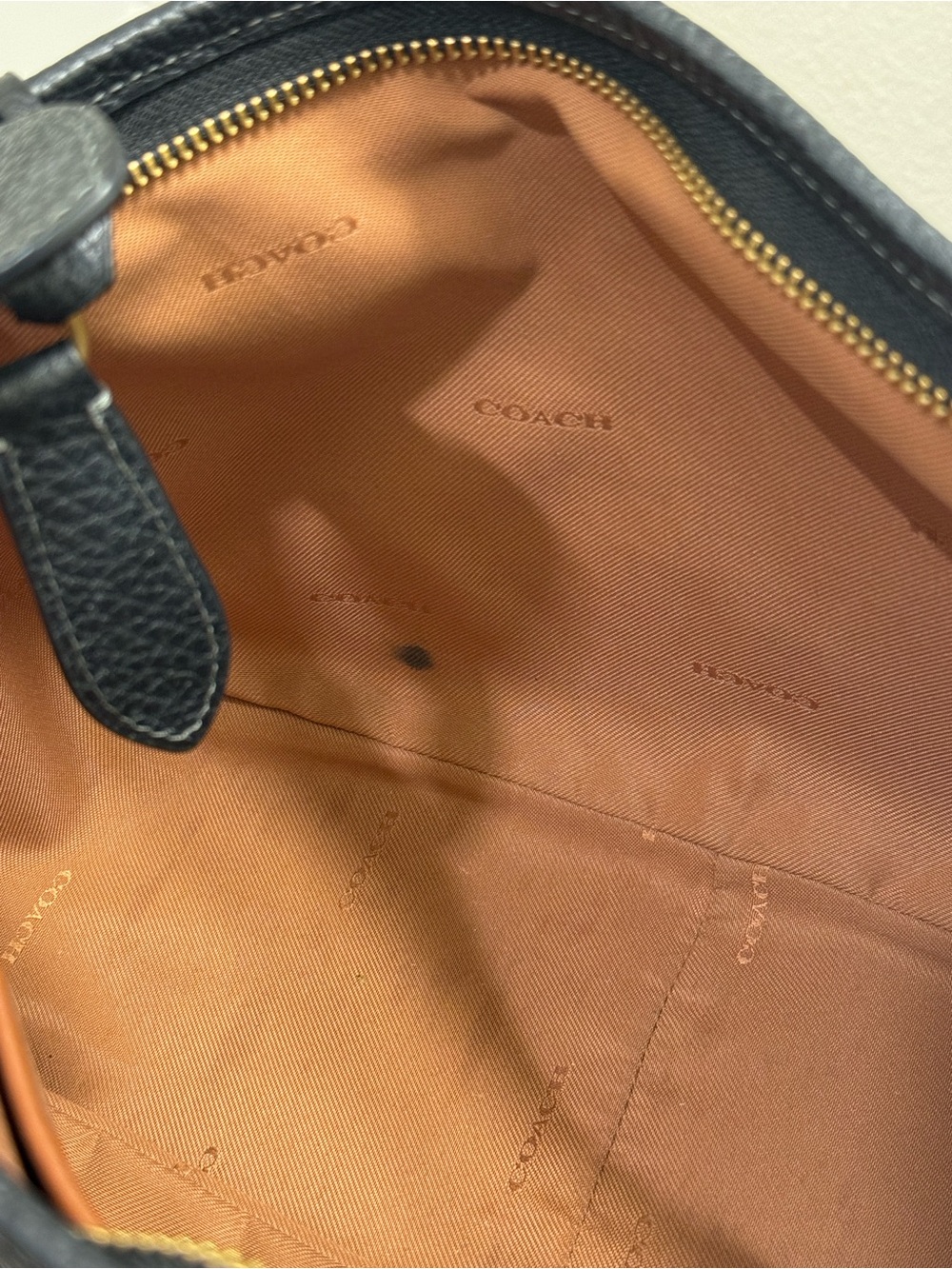 Cary Small Soft Pebble Leather Crossbody Bag - Picture 3 of 3